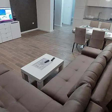 Lux Novi Park Vrdnik