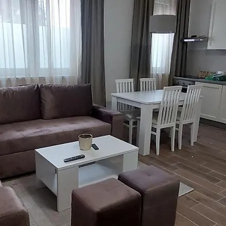Lux Novi Park * Vrdnik