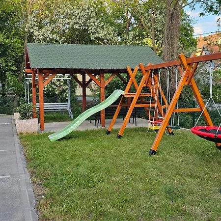 Lux Novi Park *