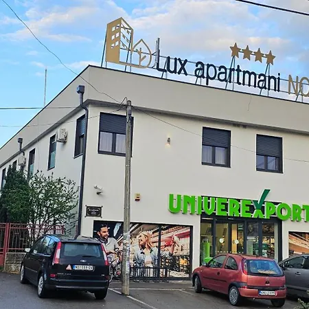 Apartament Lux Novi Park *