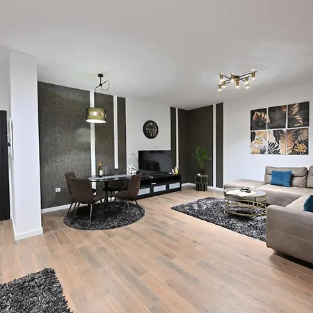 Lux Novi Park * Vrdnik