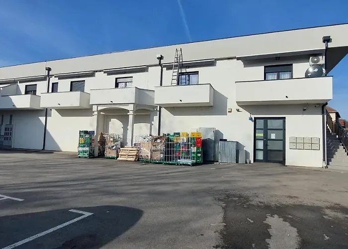 Apartament Lux Novi Park