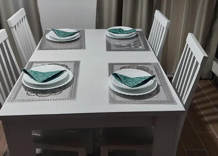 Lux Novi Park Apartament