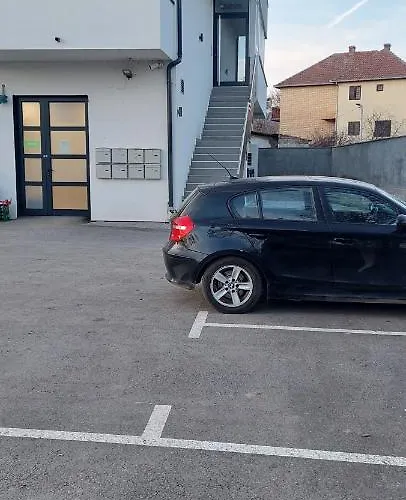 Apartament Lux Novi Park *