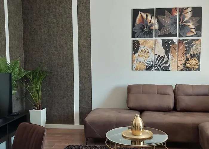 Lux Novi Park Apartament