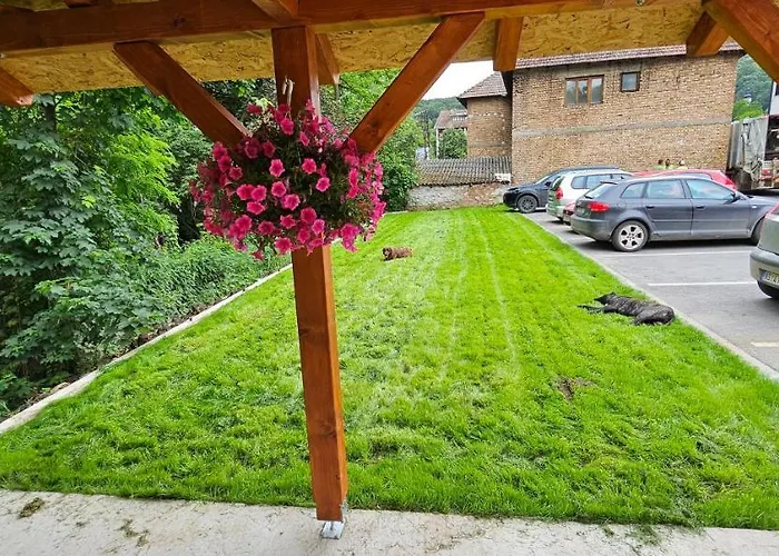 Lux Novi Park * Vrdnik