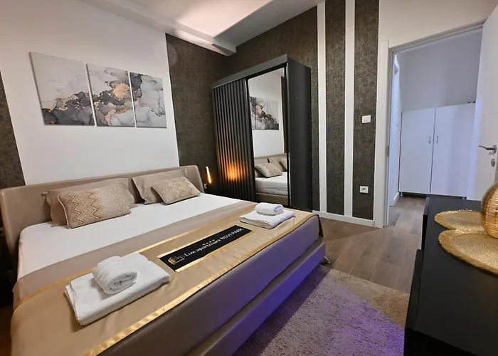 Apartament Lux Novi Park *